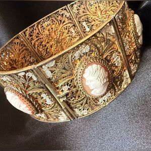 Antique Gold Wash, 800 Silver, Filigree Cameo Panel Bracelet